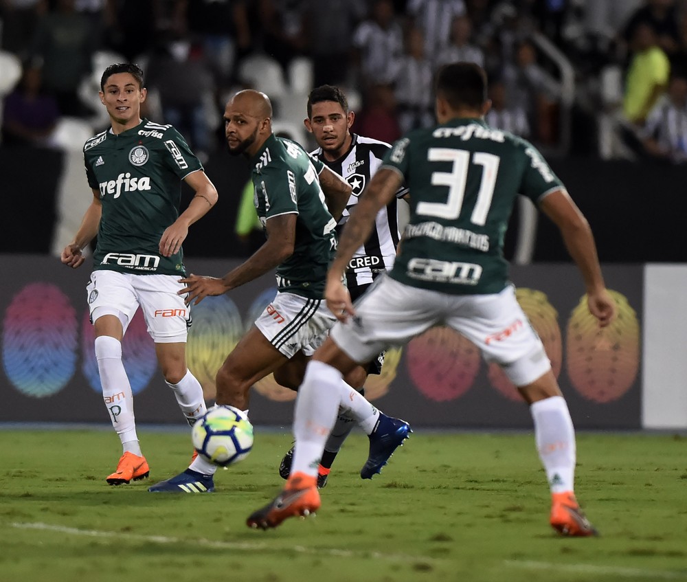 Verdão respira e tem semana cheia para corrigir erros