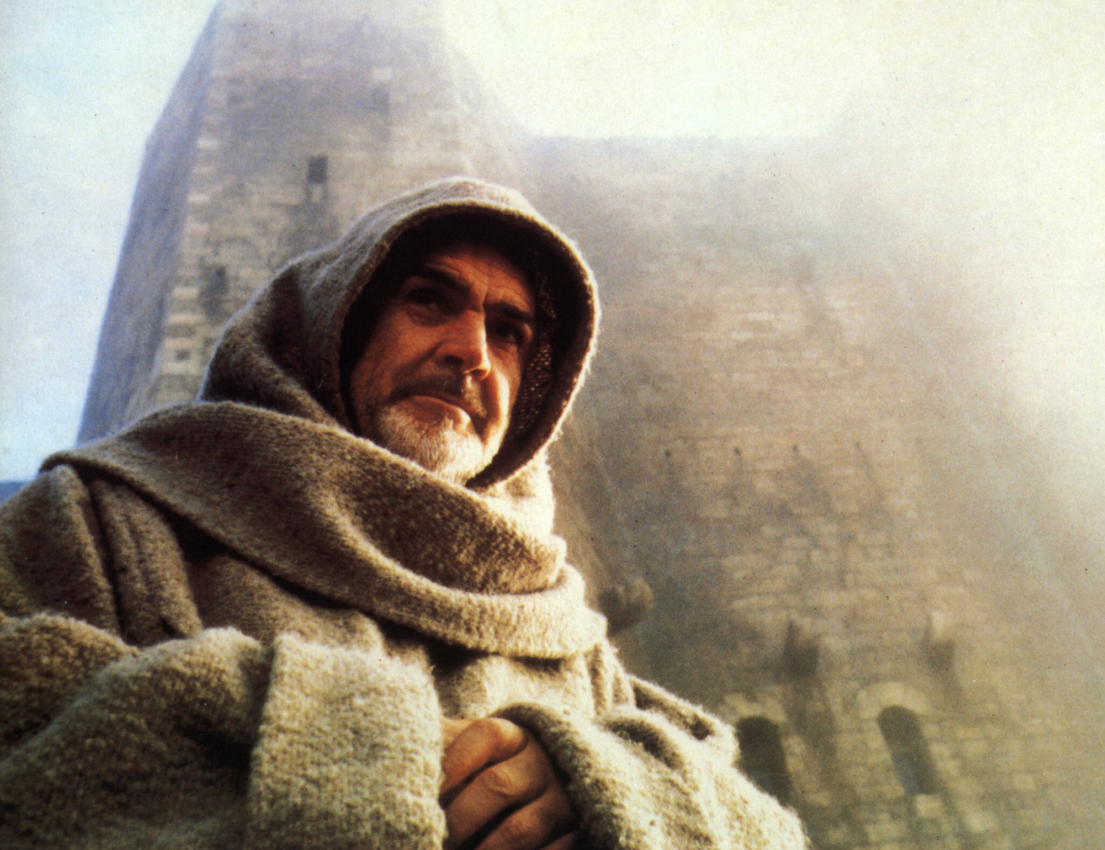Sean Connery em O Nome da Rosa, baseado no livro de Umberto Eco (Foto: Getty Images)