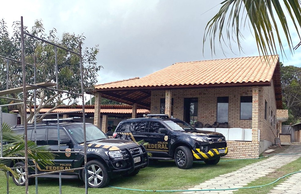 PF prende em Natal foragido da Justi&ccedil;a condenado por tr&aacute;fico de drogas e apreende mais de R$ 600 mil &mdash; Foto: Cedida/PF