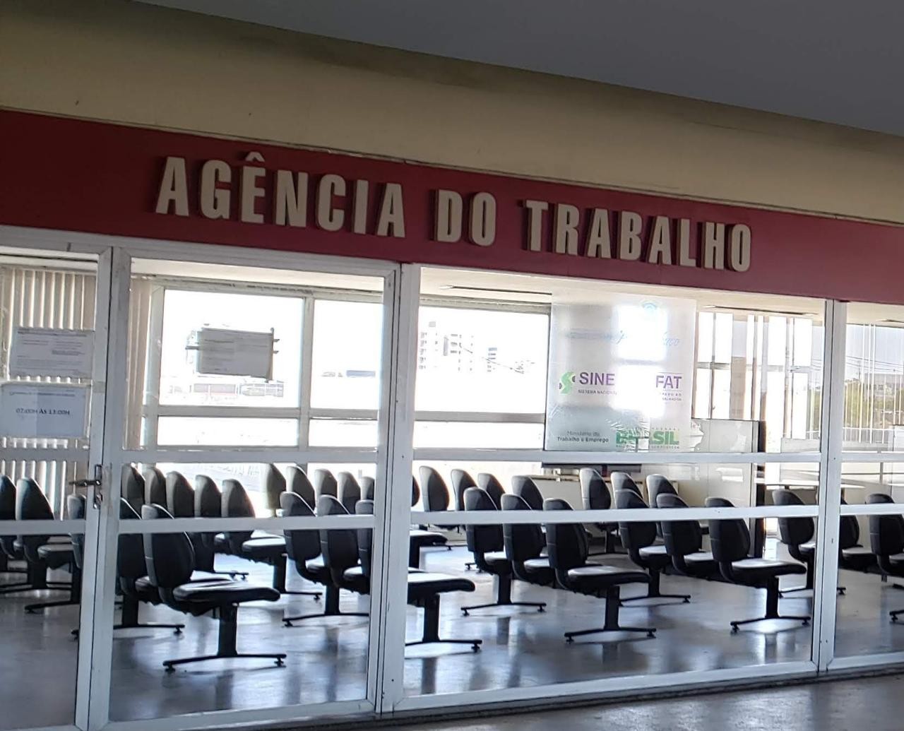 Veja as vagas de emprego oferecidas em Petrolina, Araripina e Salgueiro nesta quinta-feira (12)