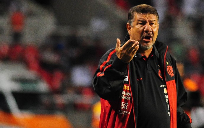 Joel Santana Flamengo x Corinthians (Foto: Bruno Turano / Ag. Estado) Joel Santana Flamengo x Corinthians (Foto: Bruno Turano / Ag. Estado)
