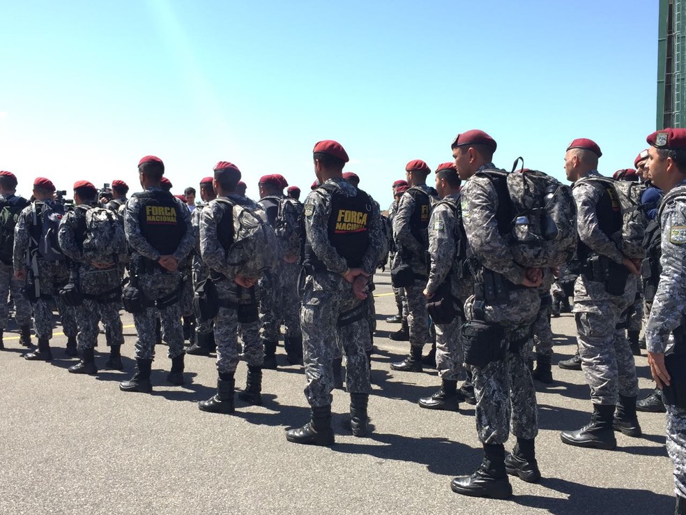 Força Nacional era responsável por segurança em área externa de presídio por onde detentos fugiram, informou a Sejuc (Foto: Inaê Brandão/G1/Arquivo)