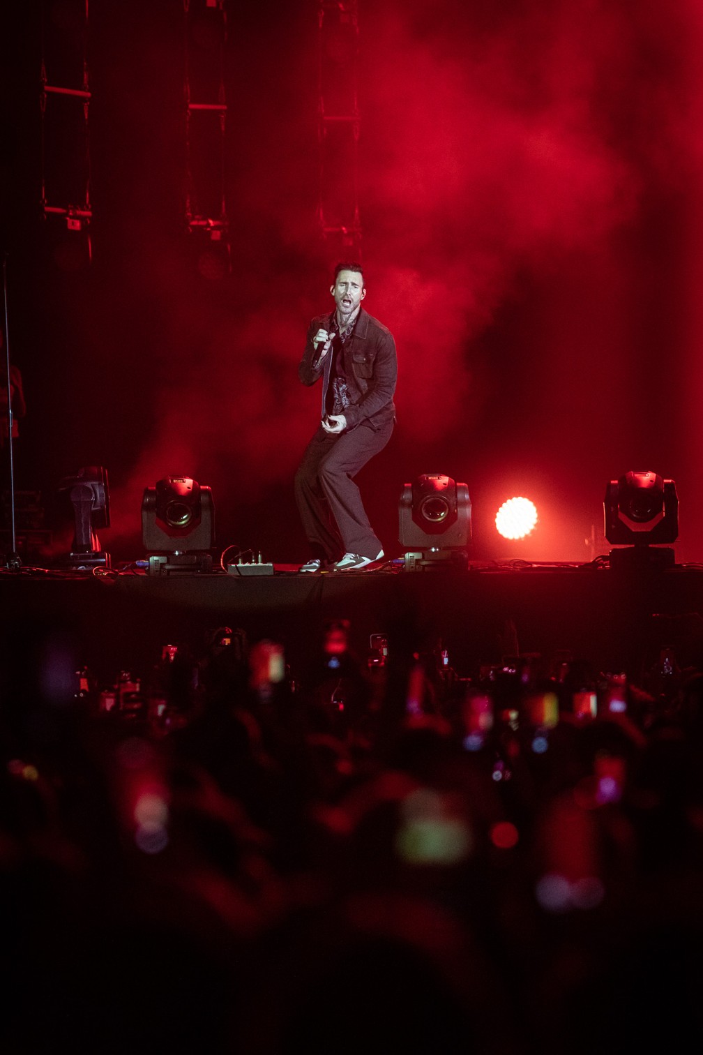 Adam Levine comanda apresentação do Maroon 5 em São Paulo — Foto: Fábio Tito/g1