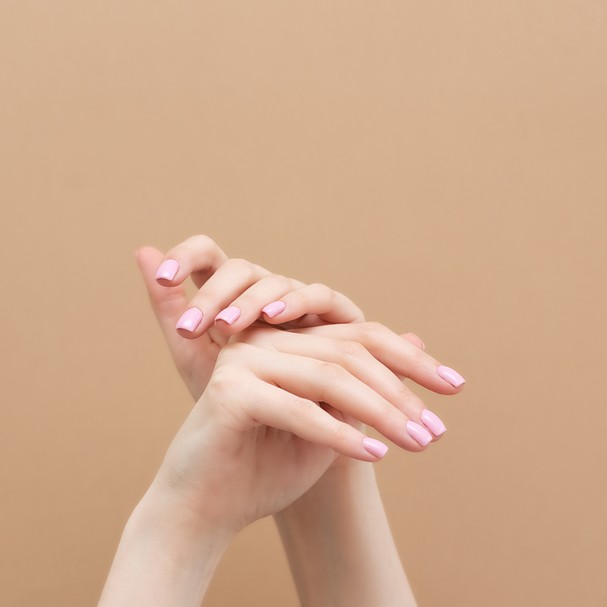Ondulações e sulcos nas unhas: saiba como tratar  (Foto: Getty Images)