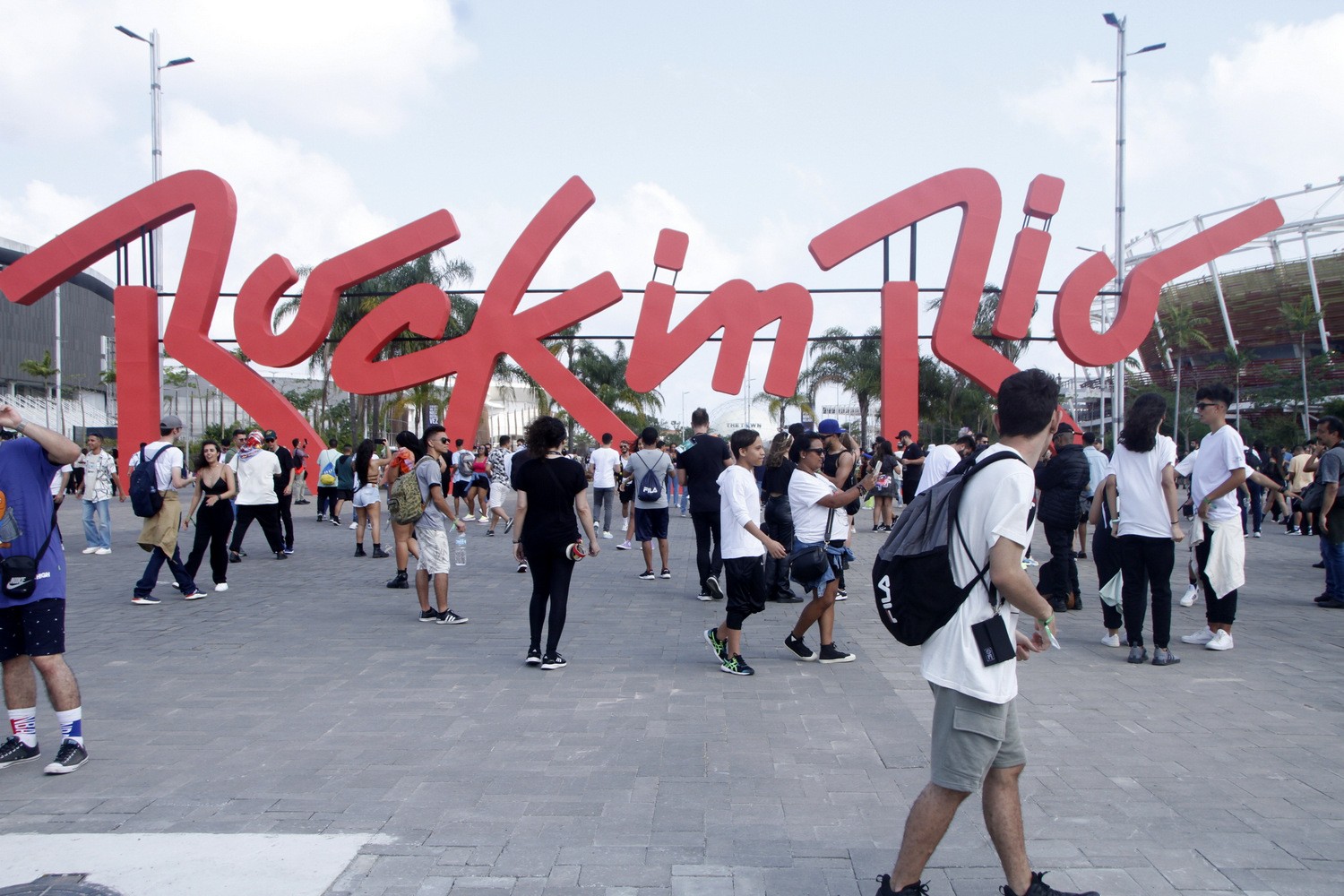 Como investir para ir no Rock in Rio 2024? Veja os preços do festival