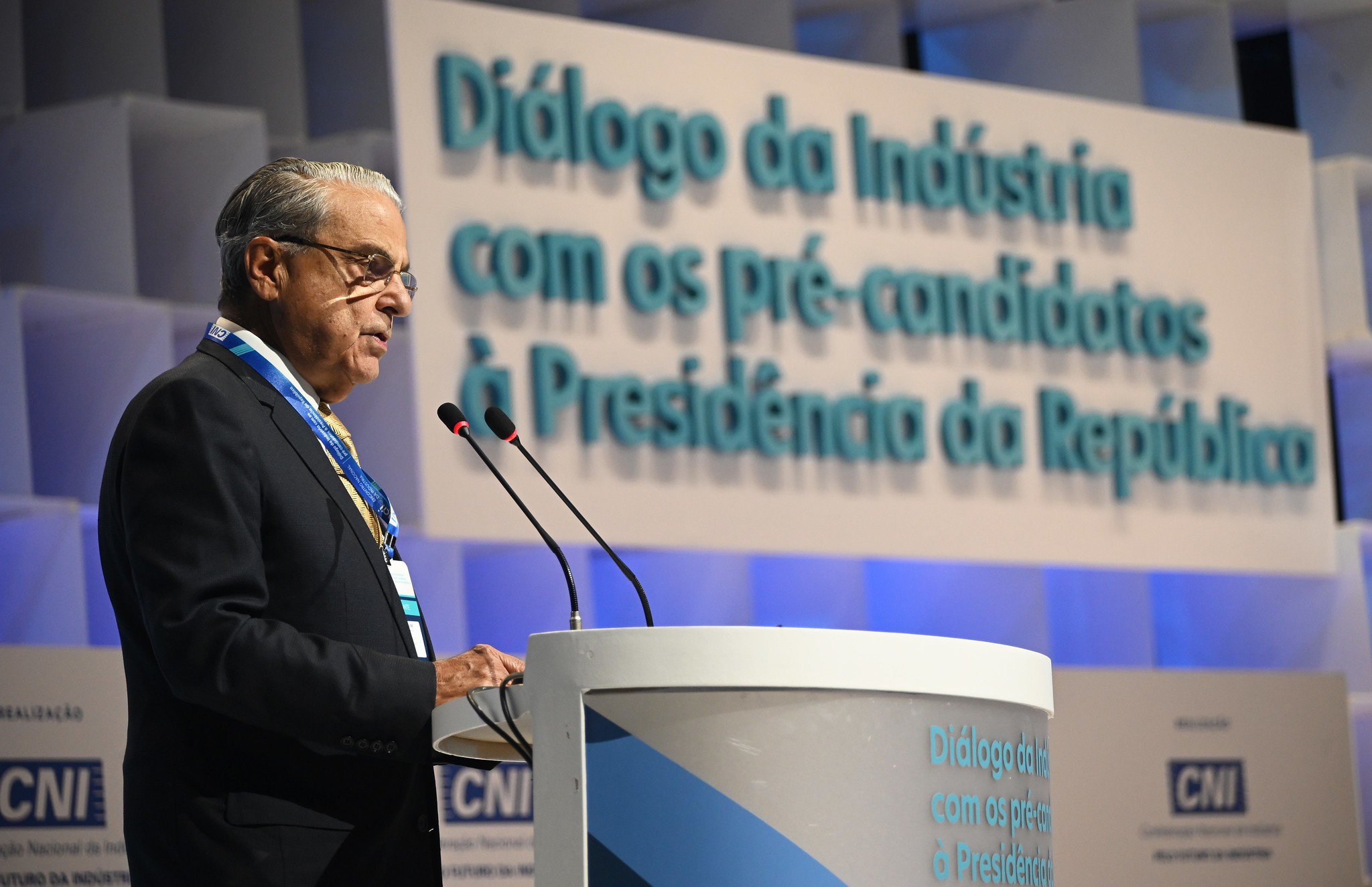 Presidente da FIEP, Francisco Gadelha, e comitiva de empresários paraibanos participam do Diálogo da Indústria em Brasília