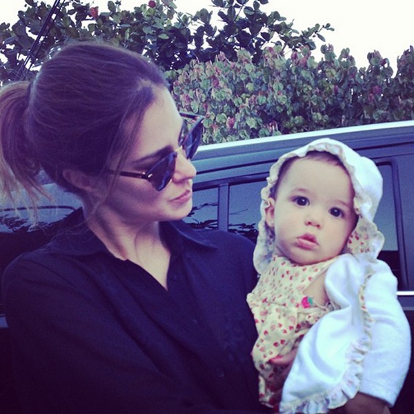 Vera Viel com a filha caçula Helena, 7 meses (Foto: Reprodução / Instagram)