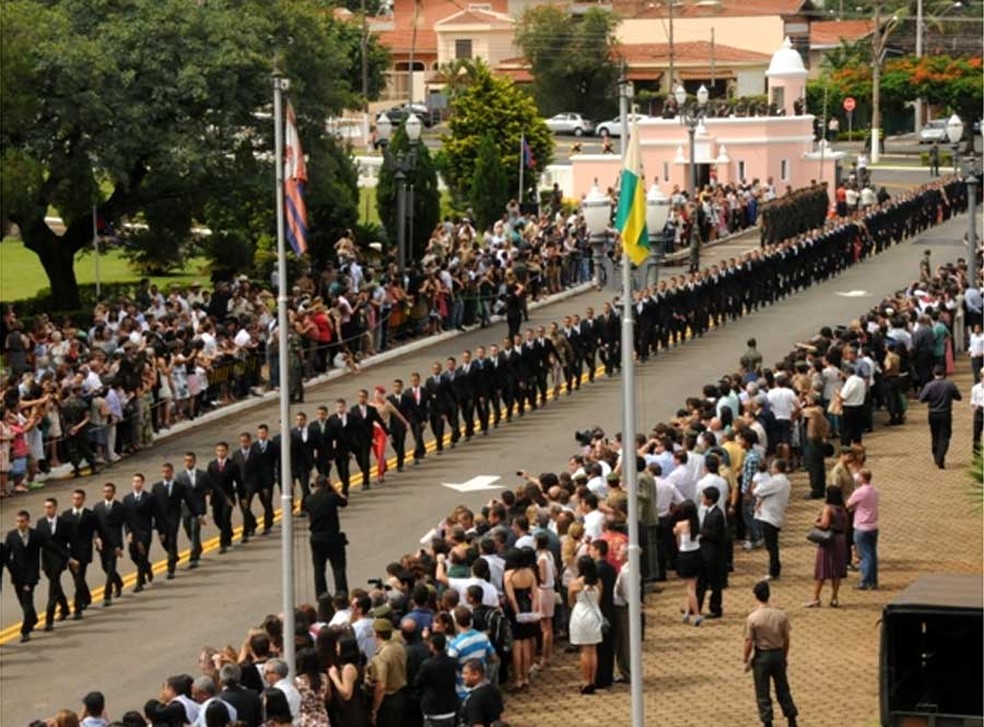 Recepção de cadetes na Escola Preparatória de Cadetes de Campinas — Foto: Divulgação/Exército