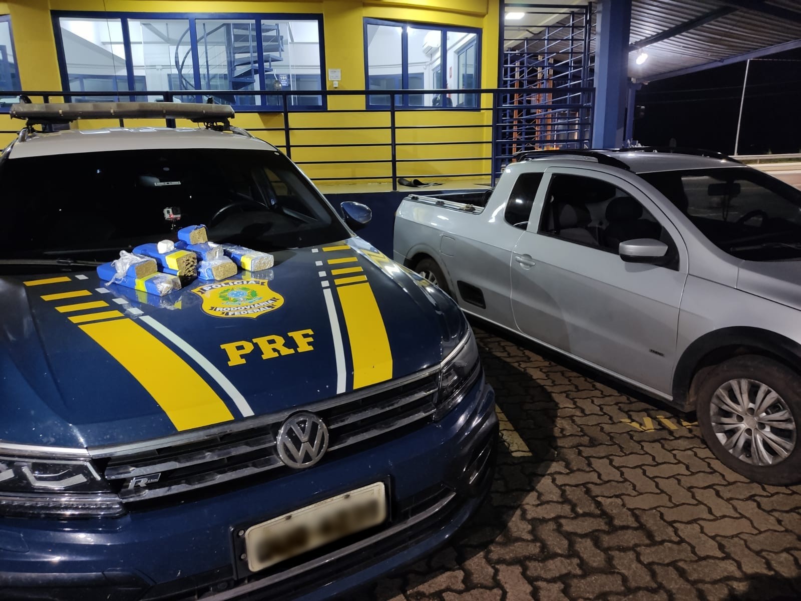 Motorista que receberia mil reais para levar drogas para Ituiutaba é preso em Uberlândia; VÍDEO