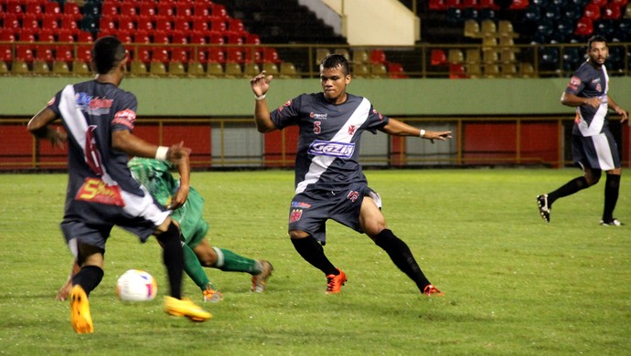 Seis times voltam à campo pelo campeonato acreano - O Alto Acre