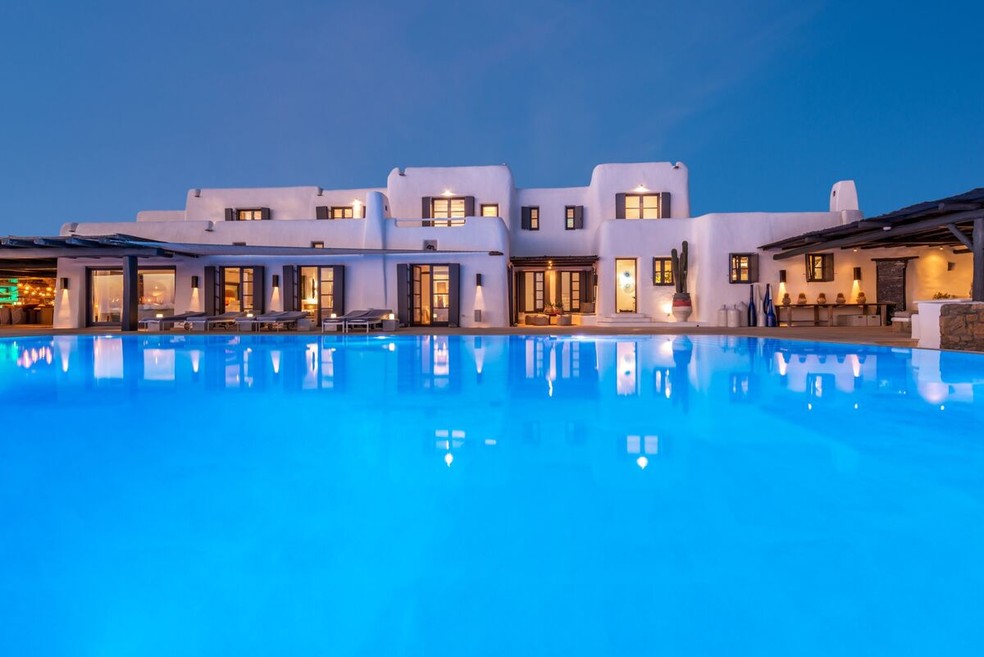 Propriedade fica situada em Mykonos, ilha repleta de casas de luxo &mdash; Foto: Bloomberg