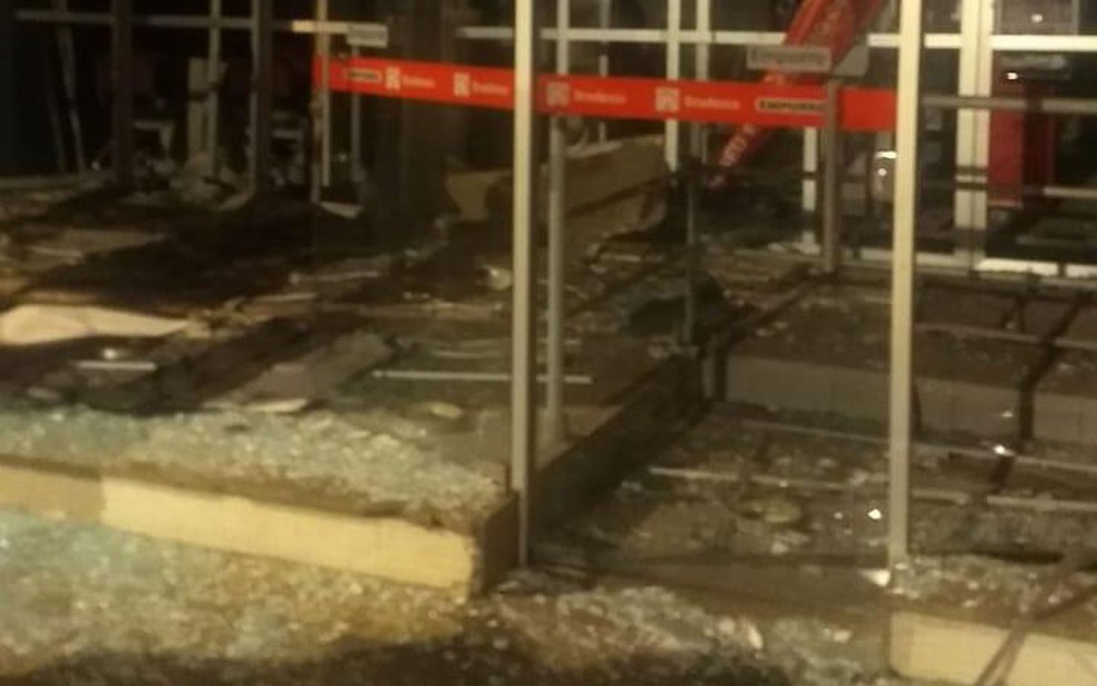 Agência do Bradesco também foi alvo dos criminosos — Foto: 21ª Coorpin de Itapetinga