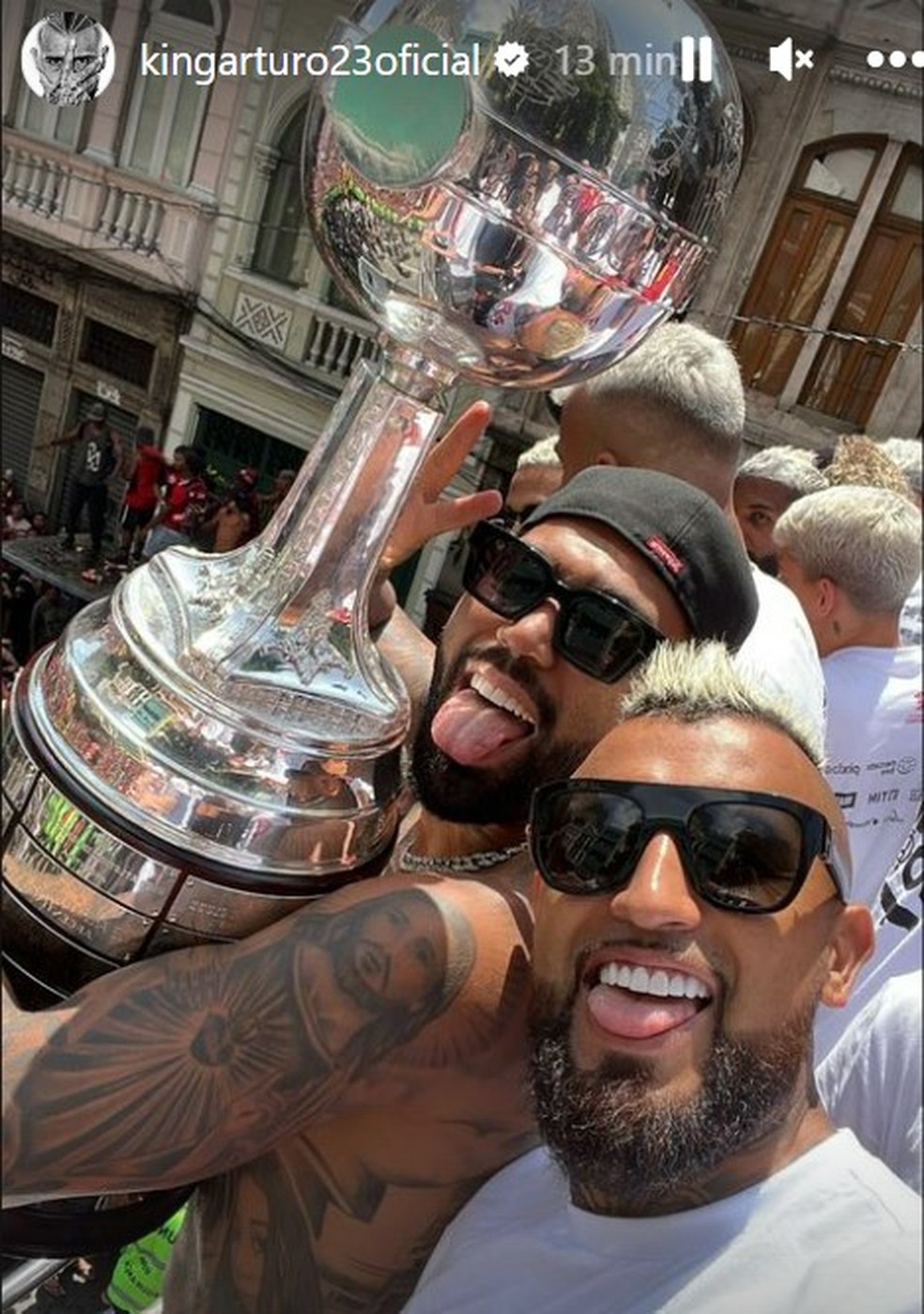 Gabigol e Vidal na festa do Flamengo &mdash; Foto: Reprodu&ccedil;&atilde;o