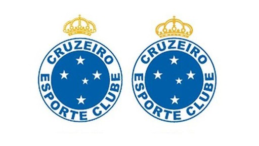 Lançado em 2015, o logo mais recente do Cruzeiro apresenta outra tonalidade no tom de azul e uma pequena mudança na coroa referente à tríplice coroa conquista em 2004, com Campeonato Mineiro, Copa do Brasil e Campeonato Brasileiro (Reprodução)
