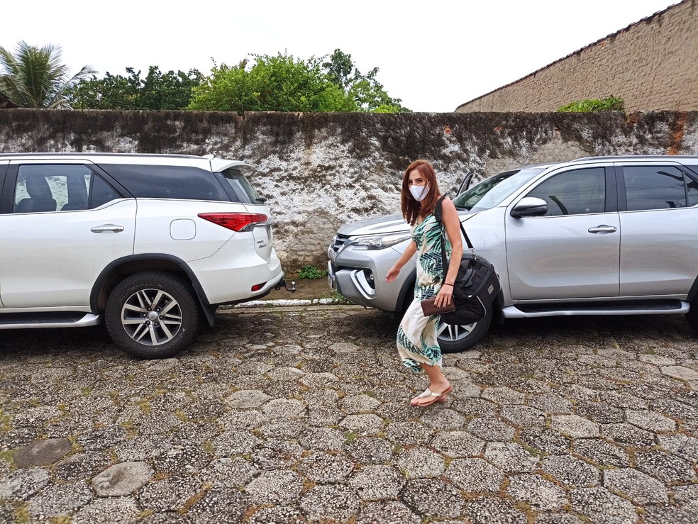 Suzane von Richtofen deixa penitenciária para saída temporária de Natal em Tremembé — Foto: Tiago Bezerra/ TV Vanguarda