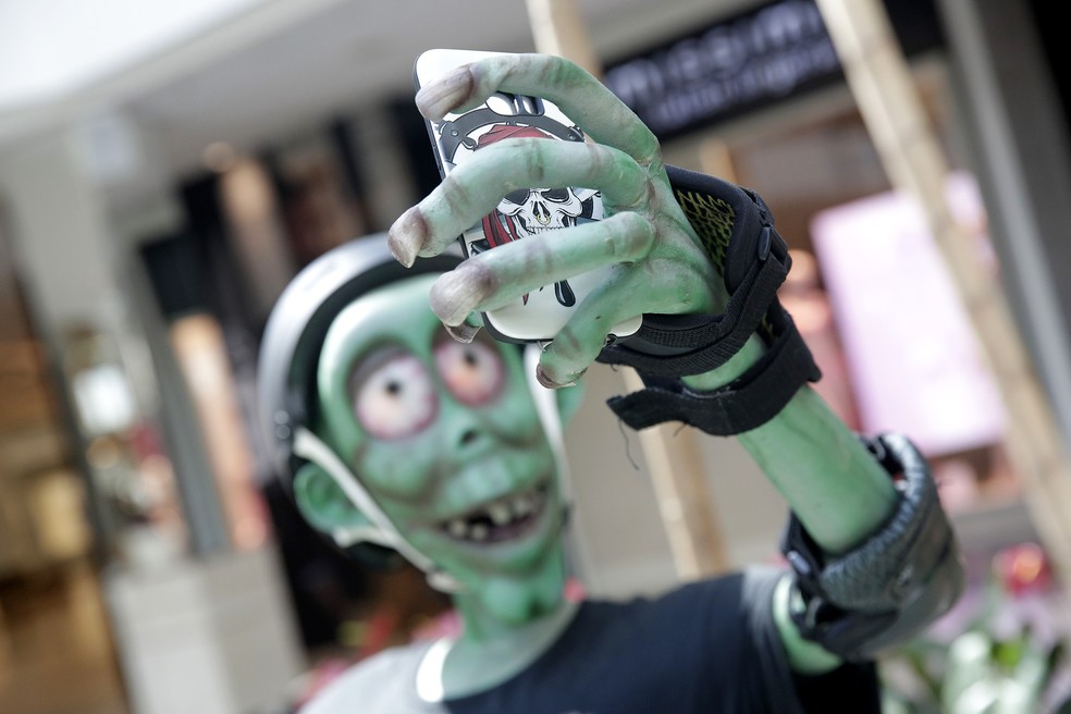 Exposição "MonsterVille" na Praça Central do ParkShopping — Foto: Divulgação