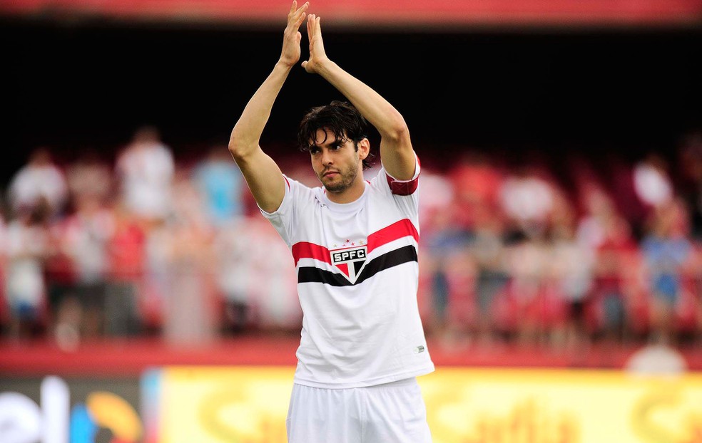Kaká se despede do São Paulo em 2014, na partida contra o Figueirense (Foto: Marcos Ribolli)