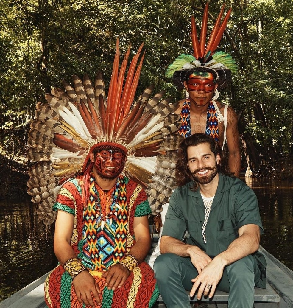 Indígenas do Acre se apresentam com Alok em festival internacional de música — Foto: Reprodução/Instagram