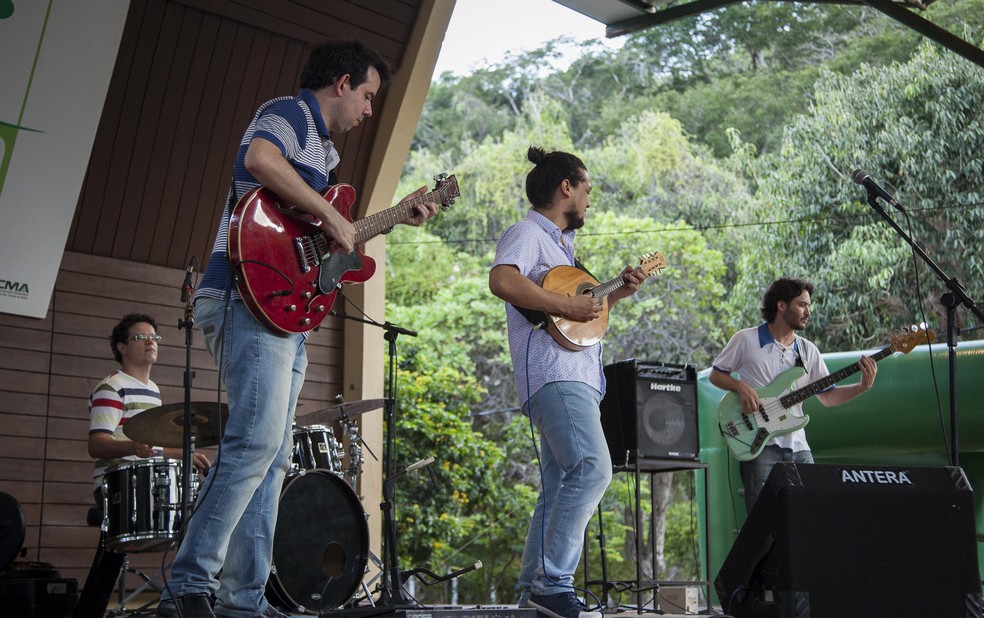 Diogo Guanabara vai dividir apresentação em dois momentos — Foto: Tiago Lima