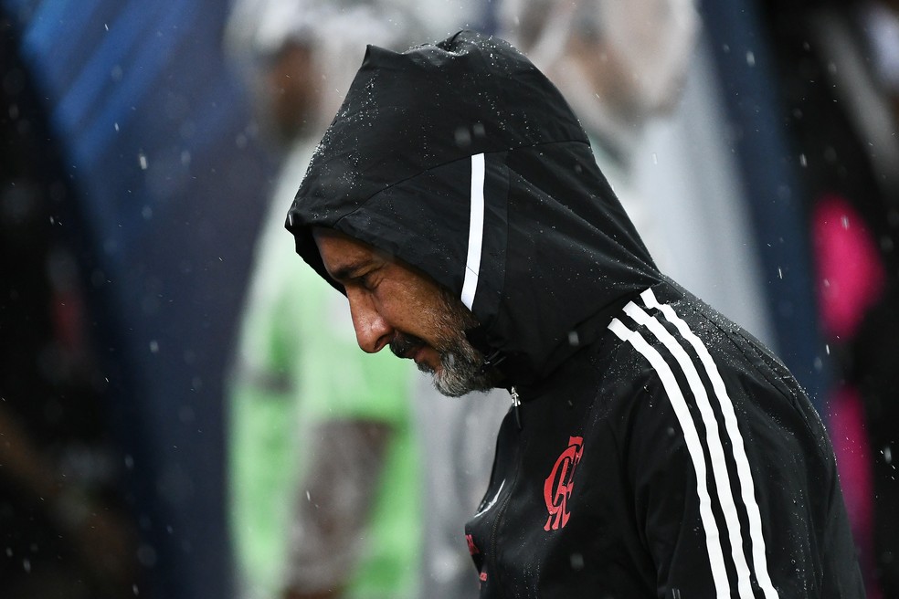 Vitor Pereira, t&eacute;cnico do Flamengo &mdash; Foto: Andr&eacute; Dur&atilde;o