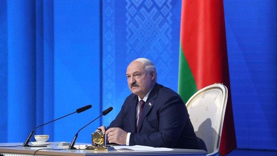 Presidente bielorrusso aceita armazenar armas nucleares estratégicas da Rússia no país 