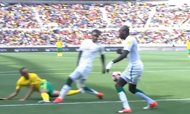 Fifa pede reedição de jogo das eliminatórias africanas Fifa pede reedição de jogo das eliminatórias africanas