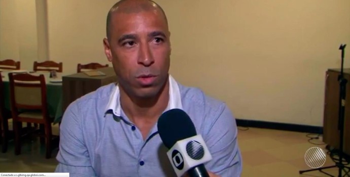Jorge Wagner; Flu de Feira (Foto: Imagens/TV Bahia)