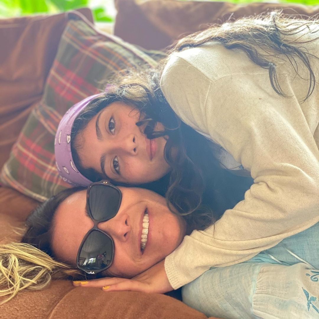 Mônica Martelli faz clique fofo com a filha, Júlia, e compartilha no Instagram (Foto: Reprodução/Instagram)