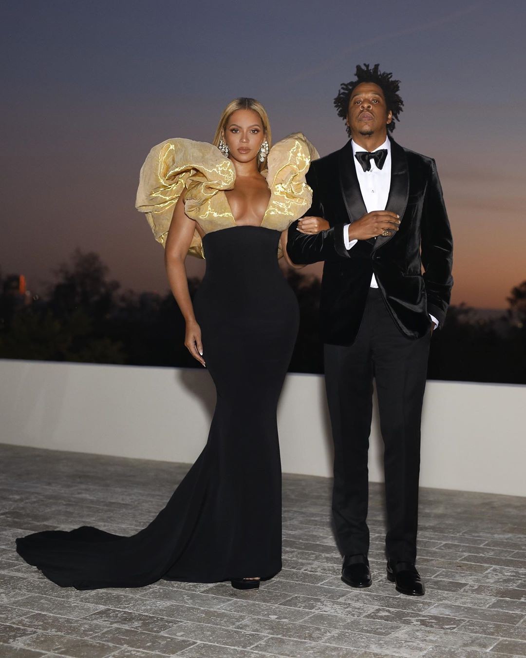 Beyoncé e Jay-Z prontos para o Globo de Ouro 2020 (Foto: Instagram Beyonce/ Reprodução)