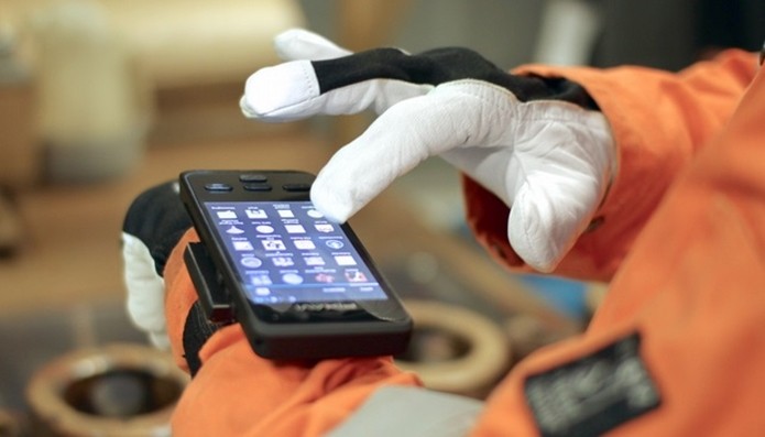 Smartphone é voltado a trabalhadores em áreas de risco (Foto: Divulgação/Bartec Pixavi)