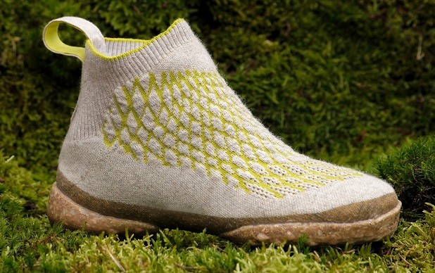 Sneature: calçado feito de pelo de cachorro e cogumelos (Foto: Divulgação)