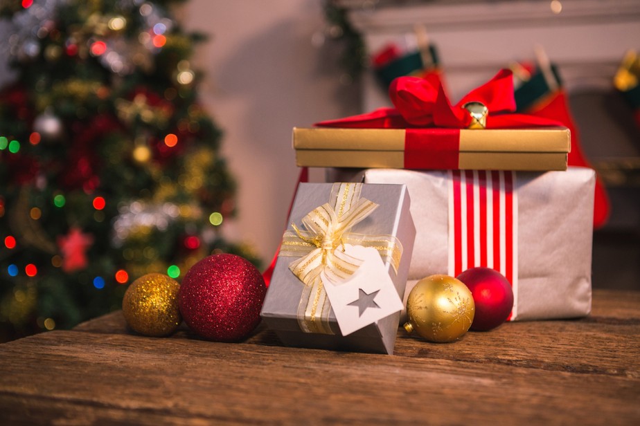 10 ideias de presentes de Natal por até R$ 50 | Shopping | Glamour