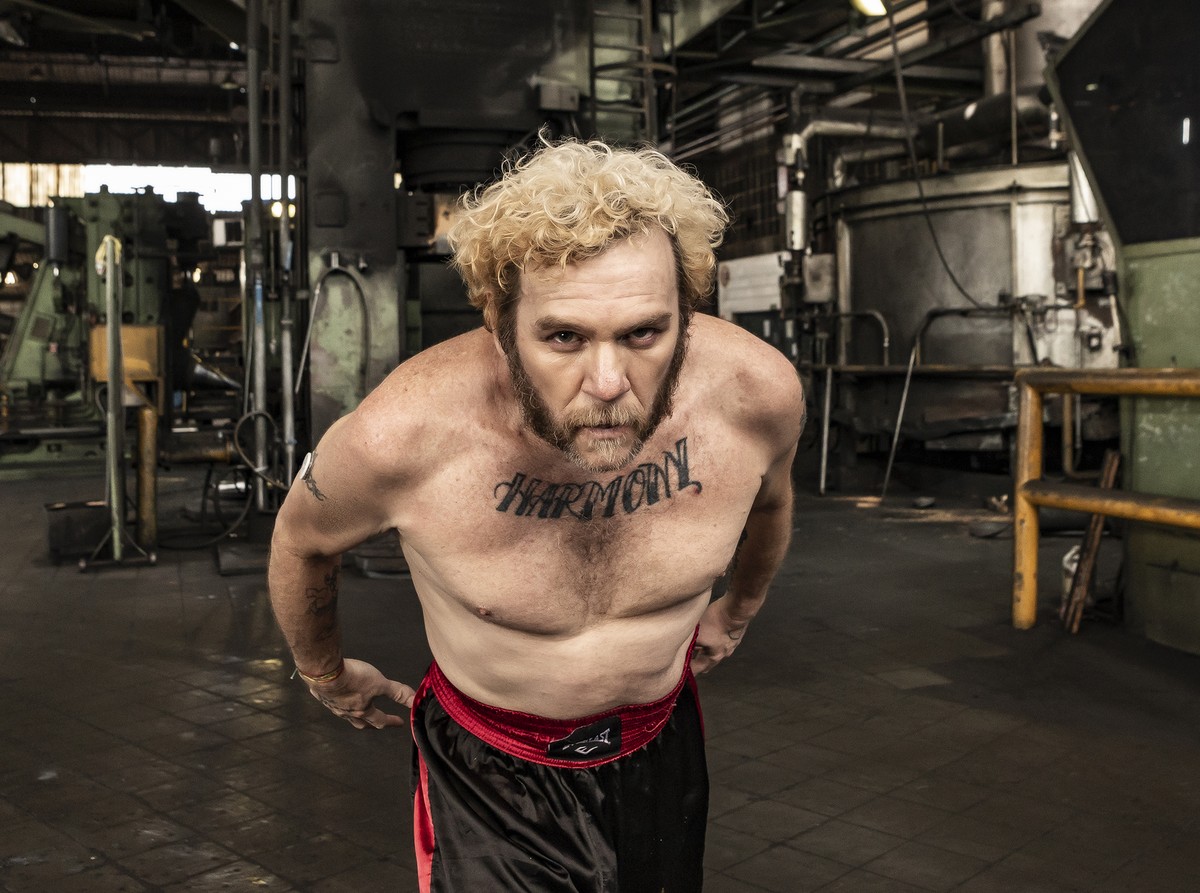 Otto adia para edição abril do álbum ‘Canicule auvage’ ao assinar com gravadora dos EUA |  Weblog do Mauro Ferreira