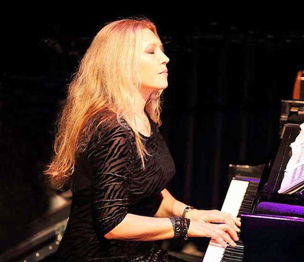 Pianista brasileira Eliane Elias — Foto: Reprodução / Facebook / Eliane Elias