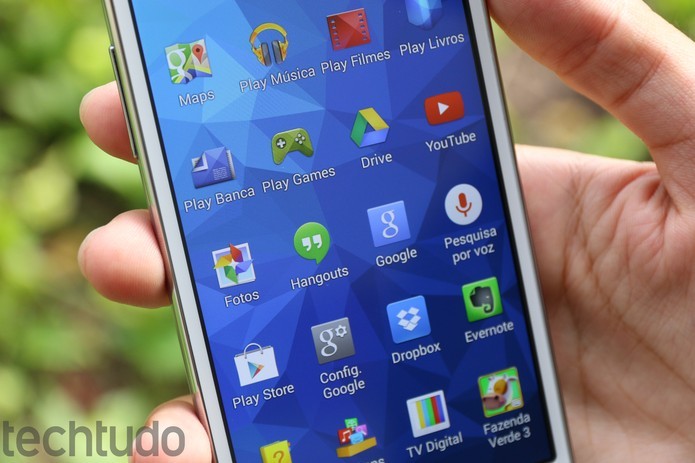 Galaxy Gran Prime j? vem com o Android 4.4.4 KitKat (Foto: Lucas Mendes/TechTudo)
