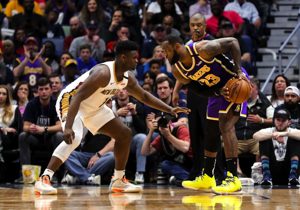 Nba Pretende Realizar A Temporada 2020 2021 Entre Dezembro E