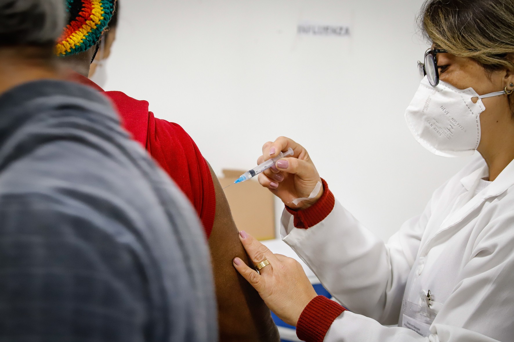 Vigilância Epidemiológica libera 4ª dose da vacina contra a Covid-19 para pessoas de 32 a 34 anos em Presidente Prudente