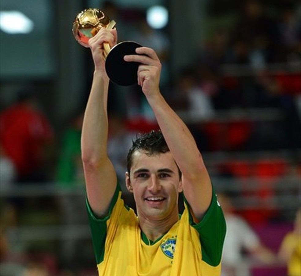 Neto Brasil foi o autor do gol do título do Brasil no mundial de futsal 2012 (Foto: Getty Images/Fifa)