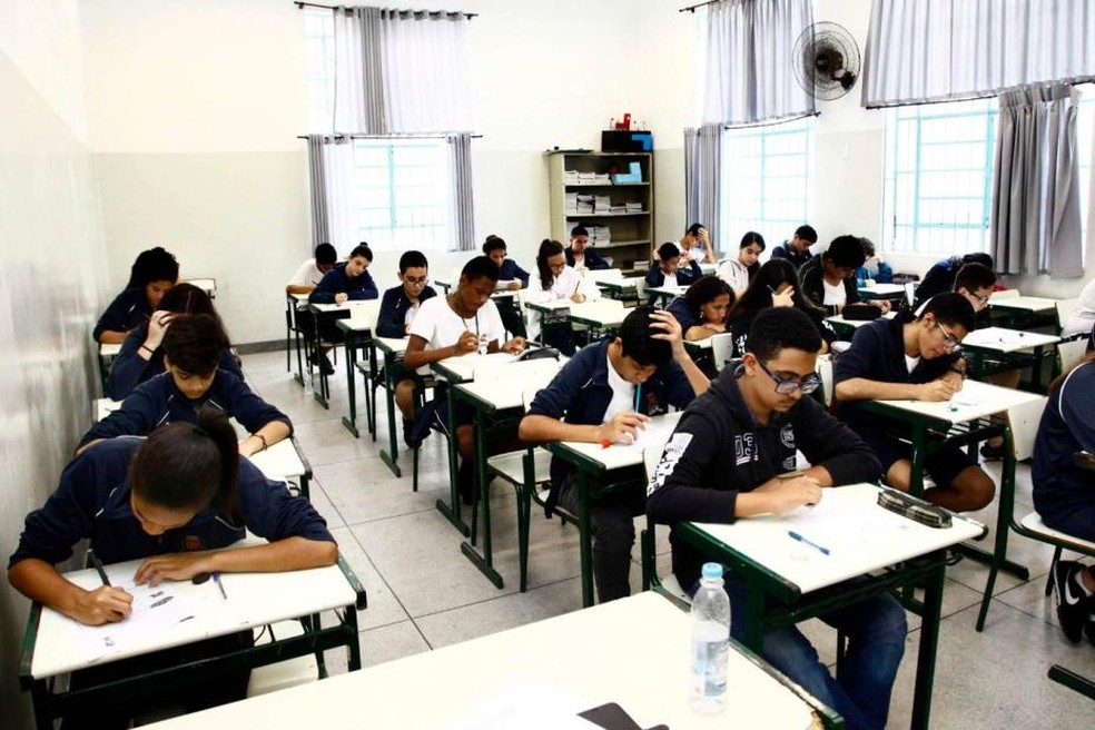 Pesquisa ouvi pais e respons&aacute;veis por alunos da rede municipal para decidir sobre retorno presencial das aulas em Santos &mdash; Foto: Divulga&ccedil;&atilde;o/Prefeitura de Santos