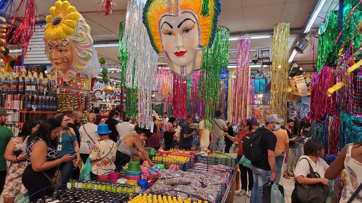 The owner of a famous shop window in Calle 25 de Março celebrates the “return” of Carnival: “Expectations exceeded” |  Business ideas