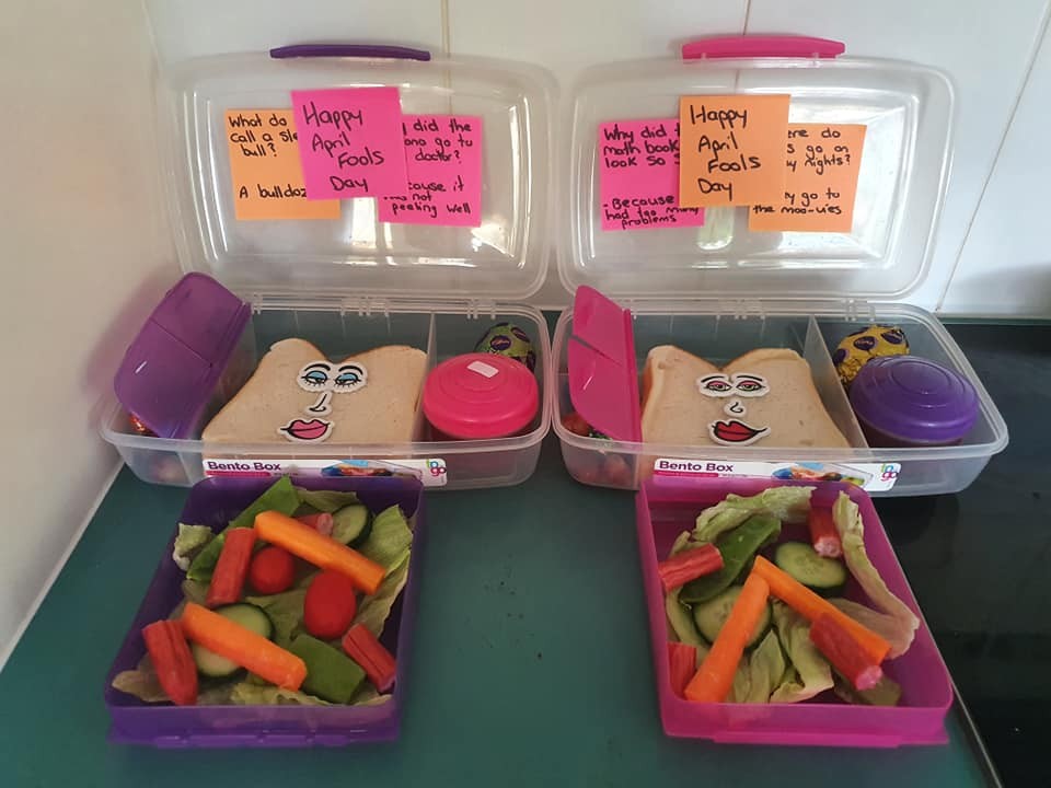 Mãe monta lancheira cheia de pegadinhas para o Dia da Mentira (Foto: Reprodução/Facebook/Lunchbox Mums)