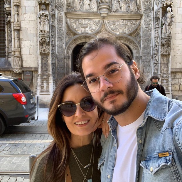 Fátima Bernardes e Túlio Gadêlha em férias por Portugal (Foto: Reprodução)