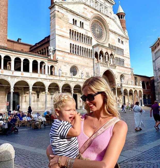 Chiara Ferragni e filho (Foto: Reprodução / Instagram)