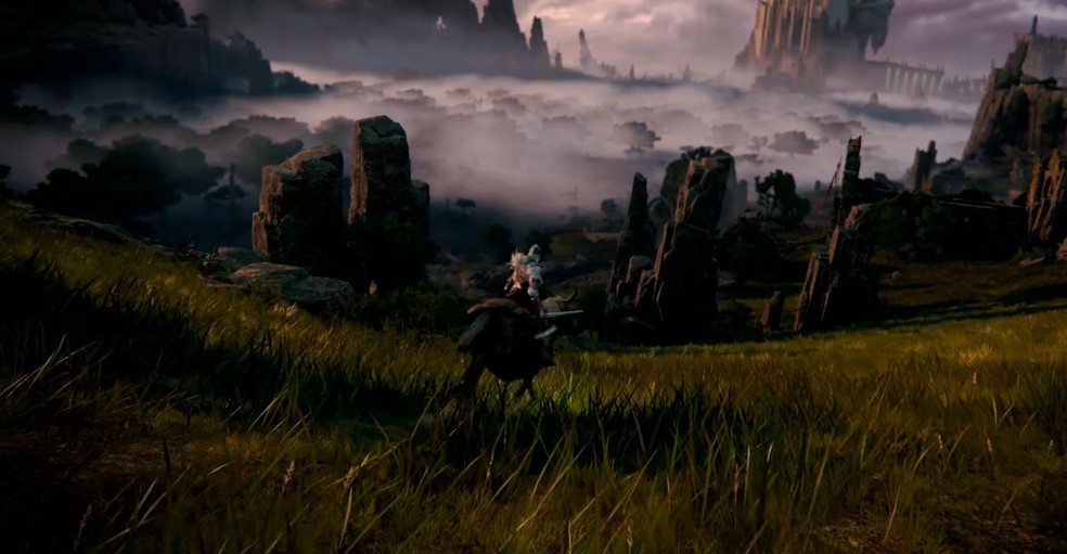 Elden Ring terá um cavalo para ajudar o jogador a percorrer o cenário de fantasia — Foto: Reprodução/Bandai Namco