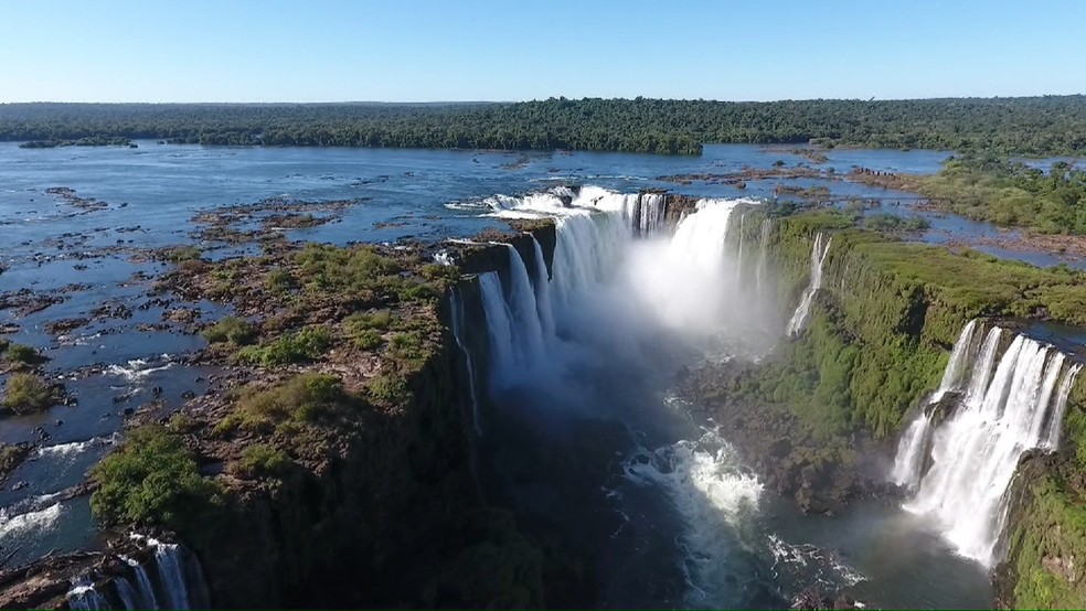 Cataratas do Iguaçu é uma das Sete Maravilhas da Natureza — Foto: William Brisida/RPC