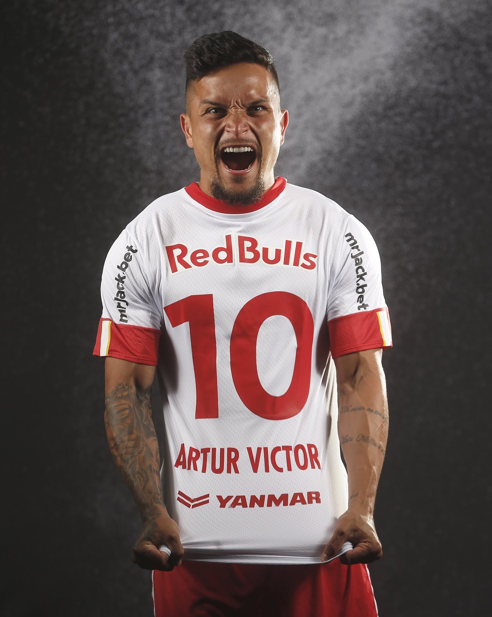 Artur assume a camisa 10 do Bragantino — Foto: Ari Ferreira/Red Bull Bragantino