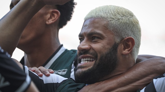 Hulk comemora gol pelo Atlético-MG