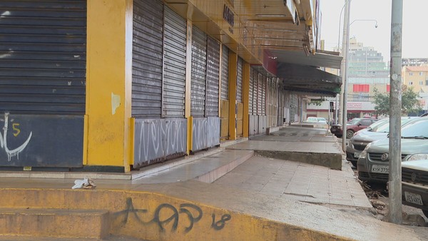 Comércios fechados no DF Legal  — Foto: TV Globo/Reprodução
