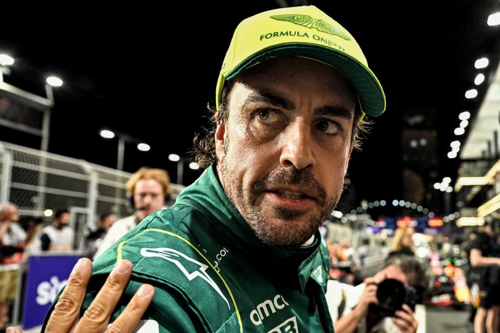 Fernando Alonso no GP da Arábia Saudita da F1 2023: piloto deu entrevista ao L'Equipe ironizando declarações de Lewis Hamilton — Foto: Ben Stansall / AFP