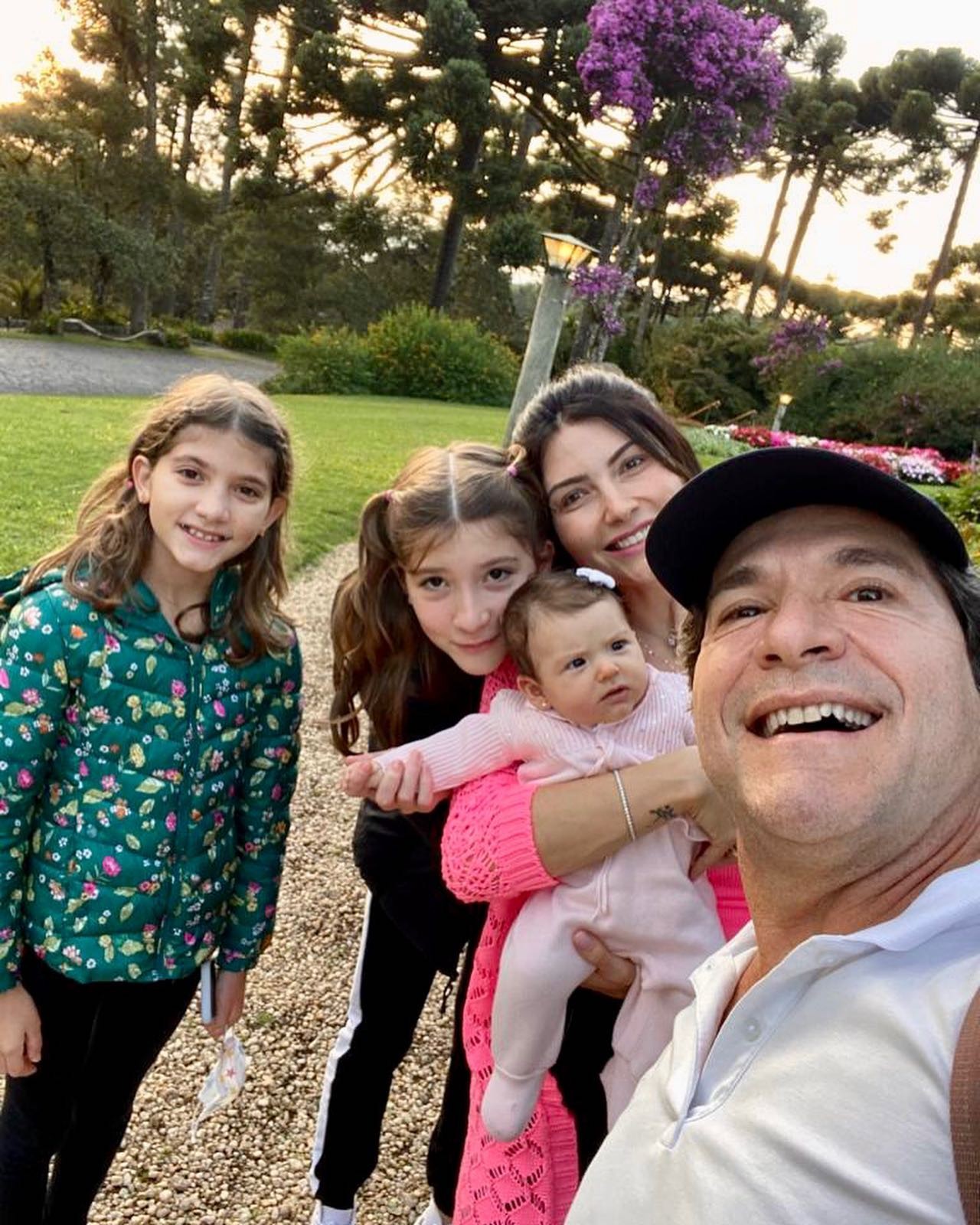 Daniel publica álbum de fotos com a família e encanta seguidores (Foto: Reprodução / Instagram)